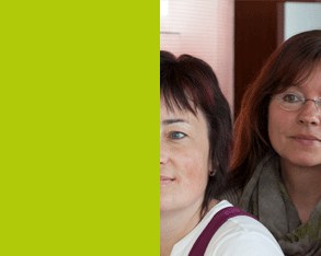 Dos personas en un programa para acompa&ntilde;antes